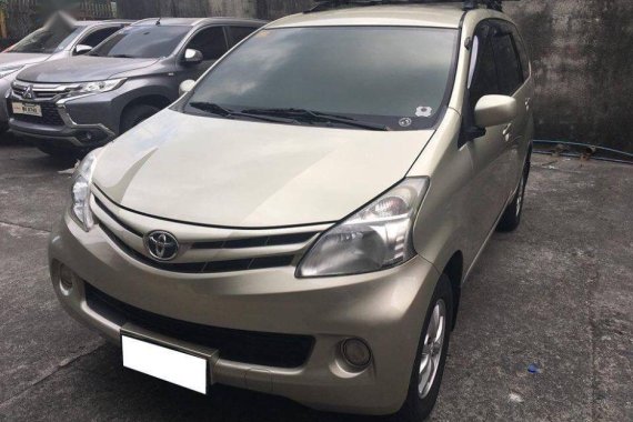 Selling Toyota Avanza 2012 Automatic Gasoline in Manila