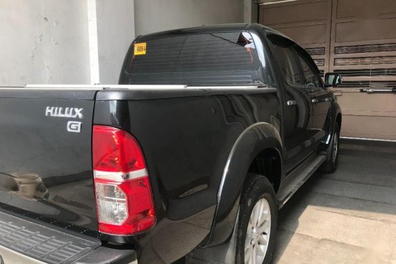 Used Toyota Hilux 2014 at 30000 km for sale