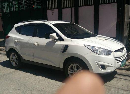 Selling Hyundai Tucson 2012 Automatic Gasoline in Quezon City