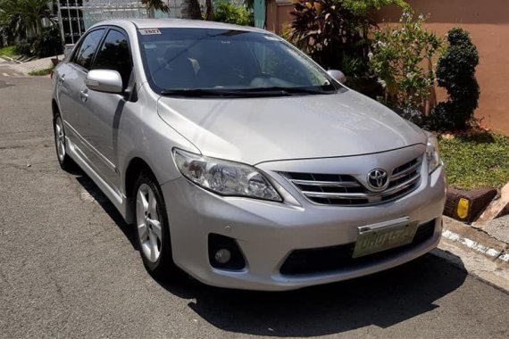 Sell 2nd Hand 2013 Toyota Altis Automatic Gasoline at 70000 km in Las Piñas