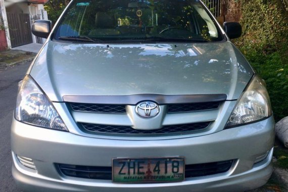 Selling Toyota Innova 2006 Automatic Diesel in Quezon City