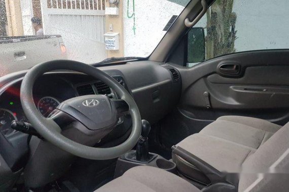 Sell Used 2014 Hyundai H-100 at 55000 km 