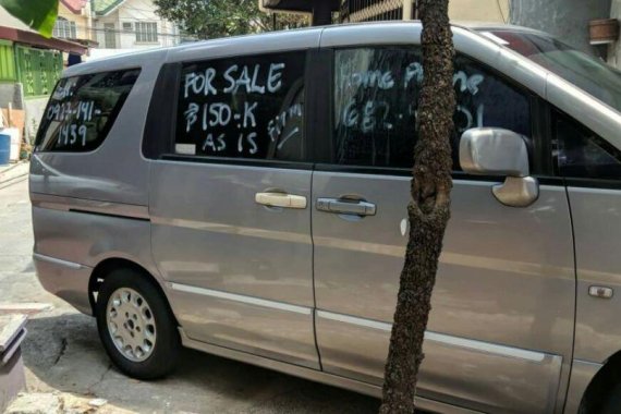 Selling Nissan Serena 2002 in Marikina