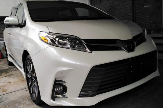 Brand New Toyota Sienna 2019 Automatic Gasoline for sale in Meycauayan