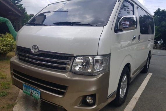 Selling 2nd Hand Toyota Grandia 2013 in Quezon City