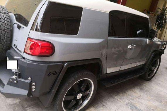 Sell Used 2016 Toyota Fj Cruiser in Quezon City 