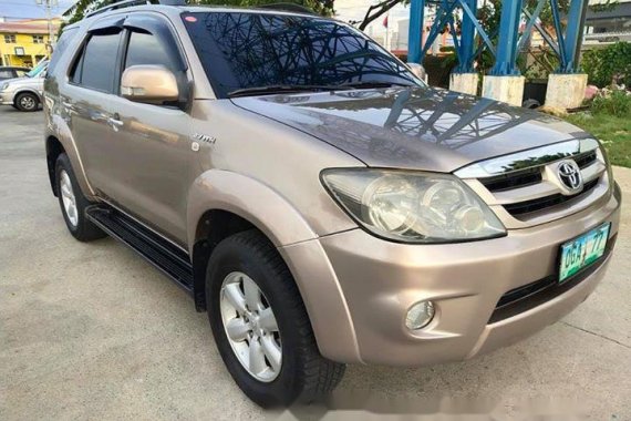 Toyota Fortuner 2006 Automatic Gasoline 