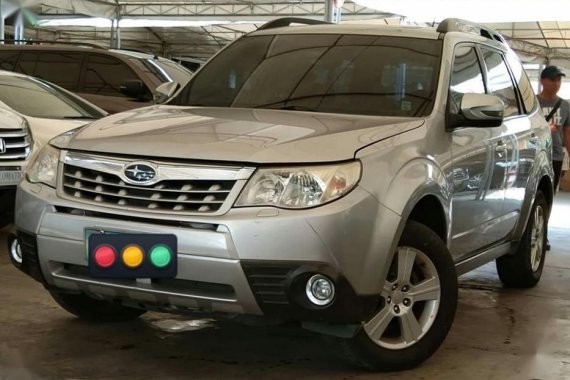 Selling 2nd Hand Subaru Forester 2012 Automatic Gasoline at 70000 km in Makati