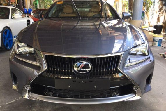 Selling 2nd Hand Lexus Rc 2018 in Makati