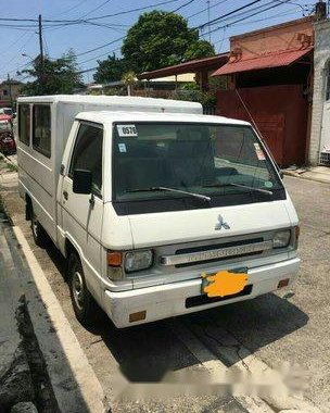 White Mitsubishi L300 2009 at 121000 km for sale 