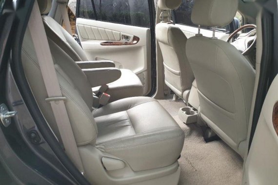 Selling Toyota Innova 2016 Automatic Diesel at 30000 km in Manila