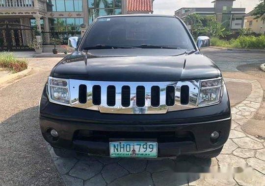 Selling Black Nissan Navara 2009 Manual Diesel 