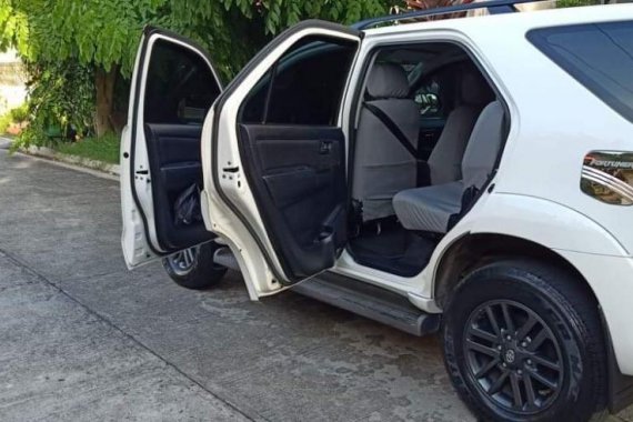 Selling 2nd Hand Toyota Fortuner 2015 at 70000 km in Biñan