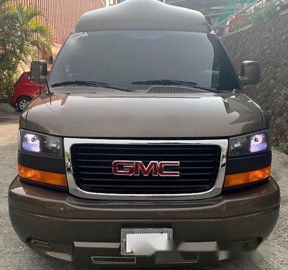 Sell 2015 Gmc Savana at 15000 km in Pasig