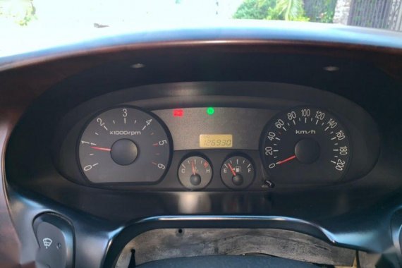 Selling Hyundai Starex 2004 Automatic Diesel in Pasig