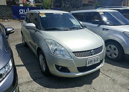 Silver Suzuki Swift 2015 Automatic Gasoline for sale 