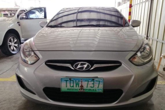 Selling Hyundai Accent 2012 Manual Gasoline in Lucena