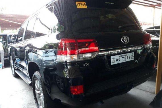 Selling Brand New Toyota Land Cruiser 2019 in Pasig