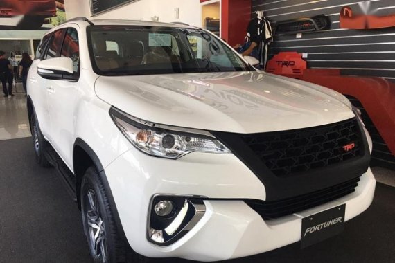 Selling Brand New Toyota Fortuner 2019 in Manila