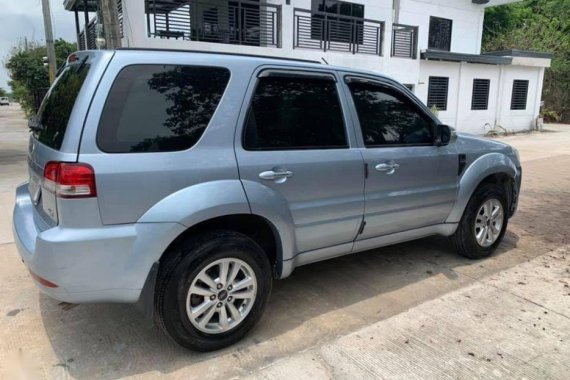 Selling 2nd Hand Ford Escape 2012 in Santa Rita