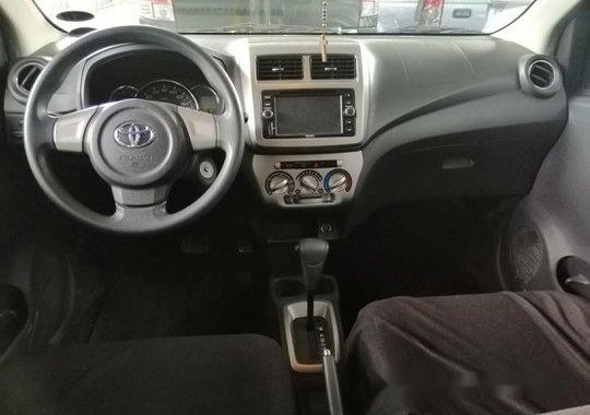 Selling Silver Toyota Wigo 2016 Automatic Gasoline 