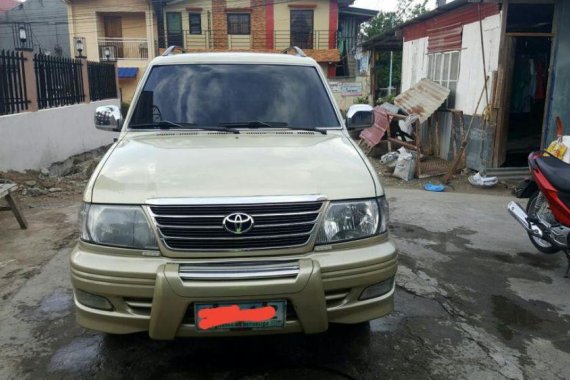 Selling Used Toyota Revo 2003 in Batangas City