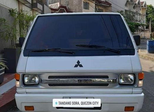 Selling Mitsubishi L300 2005 Manual Diesel in Quezon City