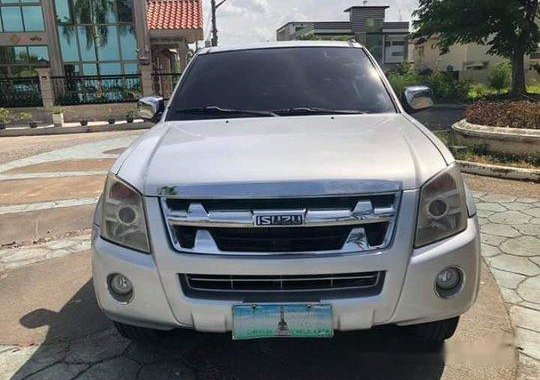 Silver Isuzu D-Max 2011 for sale in Talisay