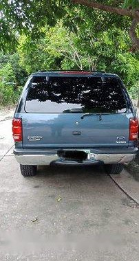 Blue Ford Expedition 2000 for sale in Manila