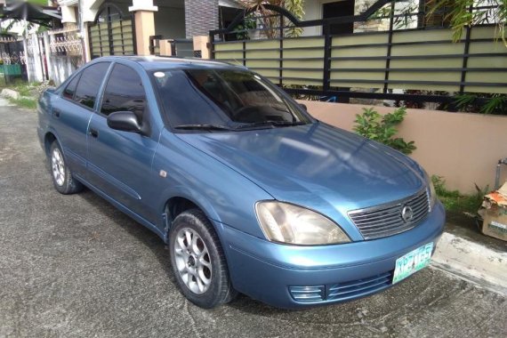 Selling Nissan Sentra 2004 at 130000 km in Calamba
