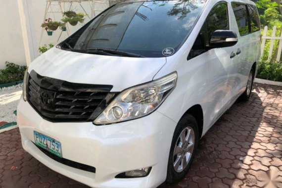 2nd Hand Toyota Alphard 2011 at 40000 km for sale