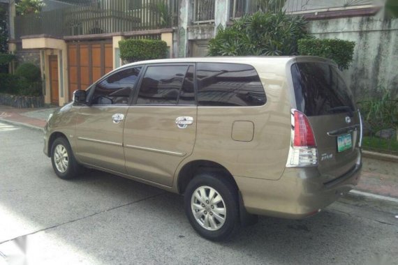Selling Toyota Innova 2011 Automatic Diesel in Quezon City