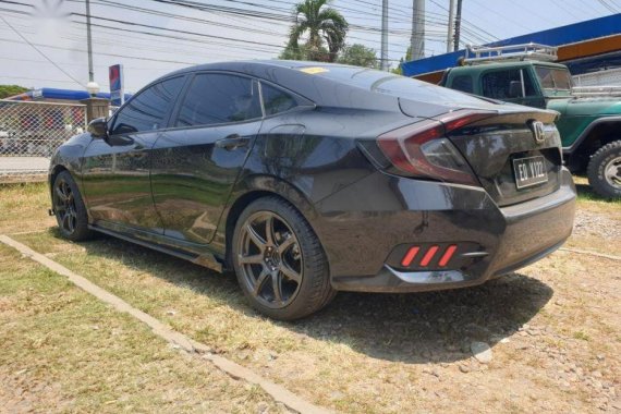 Selling Honda Civic 2018 Automatic Gasoline in Limay