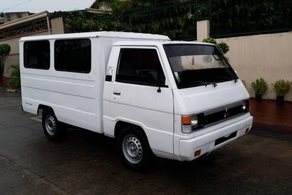 Selling Mitsubishi L300 1997 Manual Diesel in Pangil