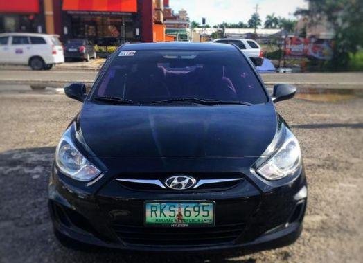 Sell 2nd Hand 2011 Hyundai Accent in Olongapo