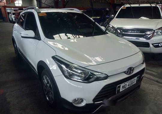 Sell White 2016 Hyundai I20 in Quezon City 