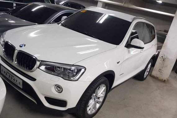 Selling Bmw X3 2017 Diesel Automatic at 11000 km