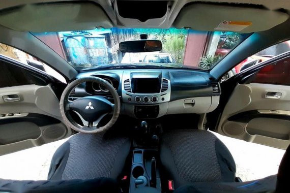 Used Mitsubishi Strada 2012 for sale in Talisay