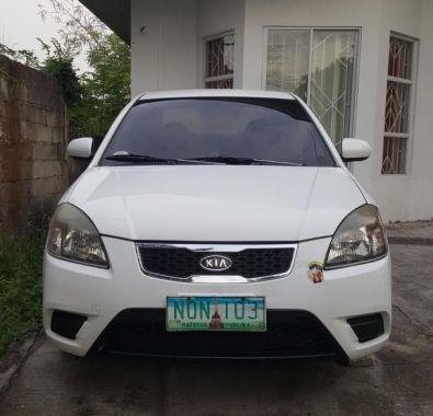 White Kia Rio 2010 for sale in Angeles 