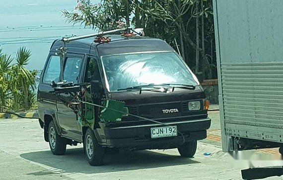 Selling Toyota Lite Ace 1989 Manual Gasoline