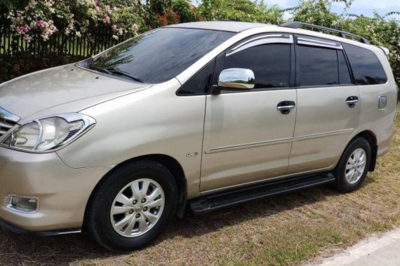 Toyota Innova 2010 Manual Diesel for sale in Noveleta