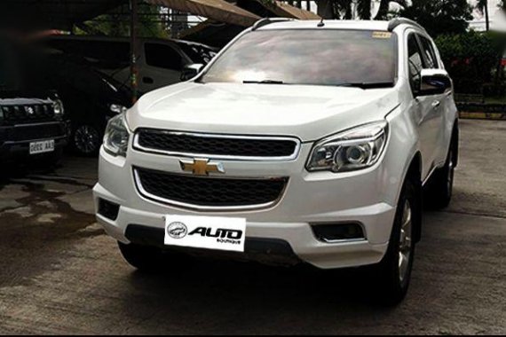 Selling White Chevrolet Trailblazer 2016 Automatic Diesel in Cainta