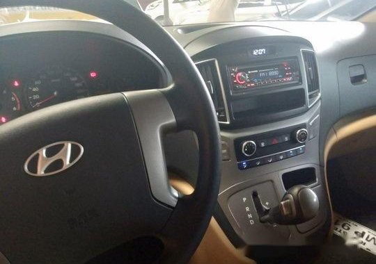 Black Hyundai Grand Starex 2013 Manual Diesel for sale