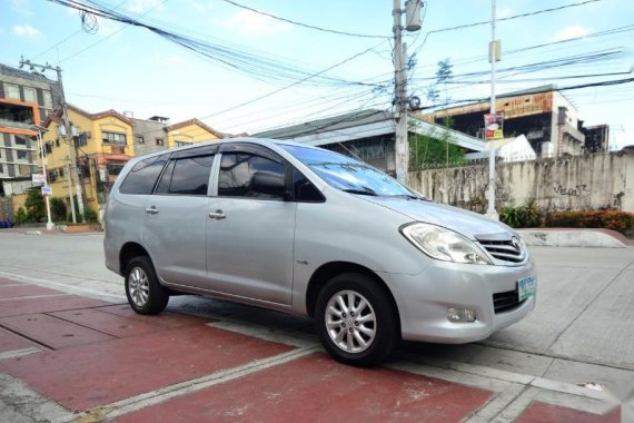 2012 Toyota Innova for sale in Quezon City