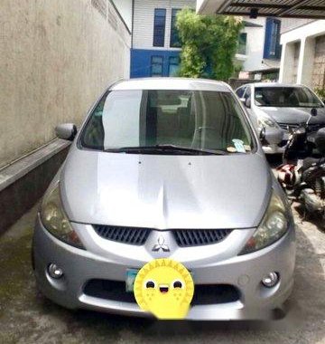 Selling Silver Mitsubishi Grandis 2008 Automatic Gasoline at 140000 km