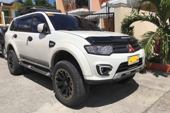 Selling 2nd Hand Mitsubishi Montero 2015 in Las Piñas