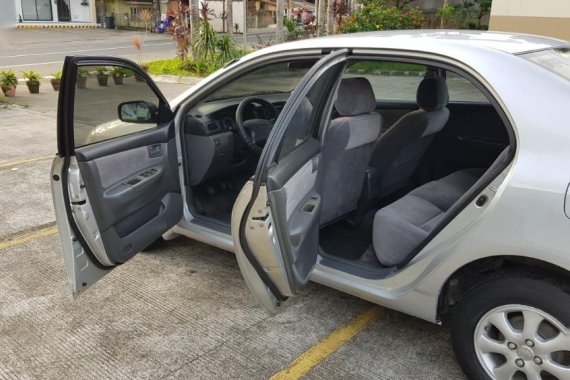 Selling 2nd Hand Toyota Corolla Altis 2004 at 90000 km in Tagaytay