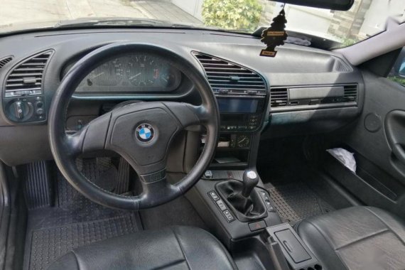 Selling Bmw 316i 1998 Manual Gasoline in Lipa 