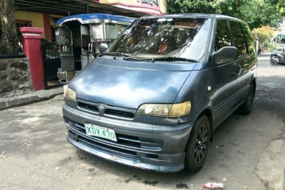 Nissan Serena 2004 for sale in Las Piñas