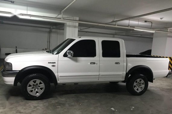 Sell White 2006 Ford Trekker in San Juan